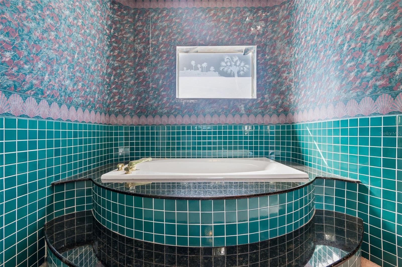 TIERRA VERDE UNIT 1 4TH REP - Residential