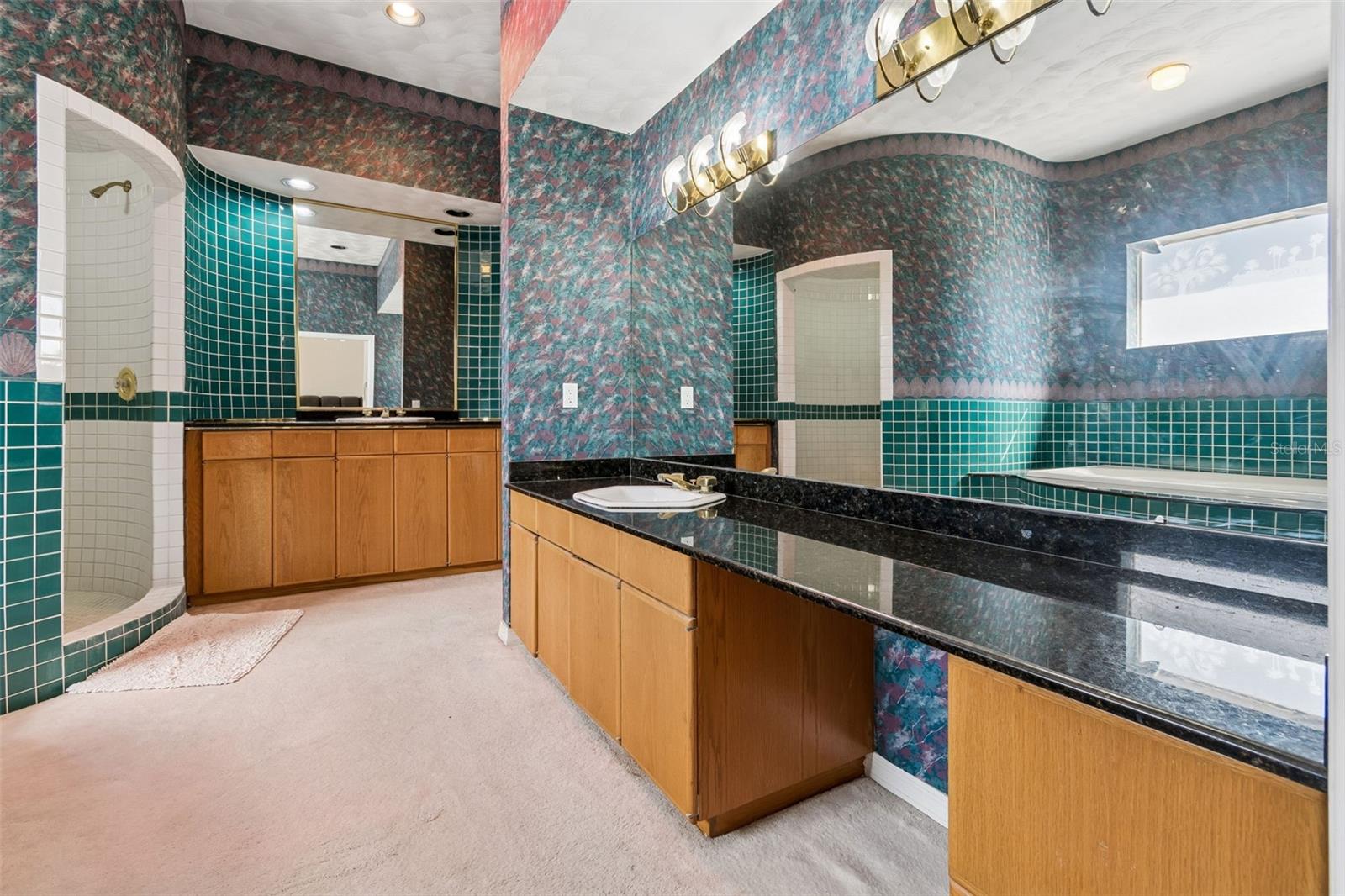 TIERRA VERDE UNIT 1 4TH REP - Residential