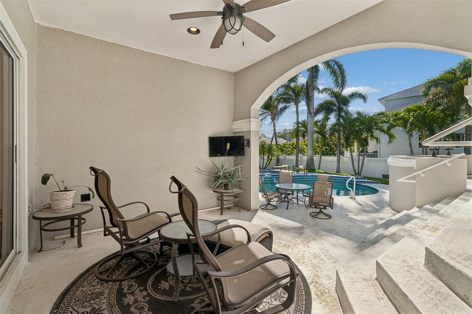 TIERRA VERDE UNIT 1 4TH REP - Residential