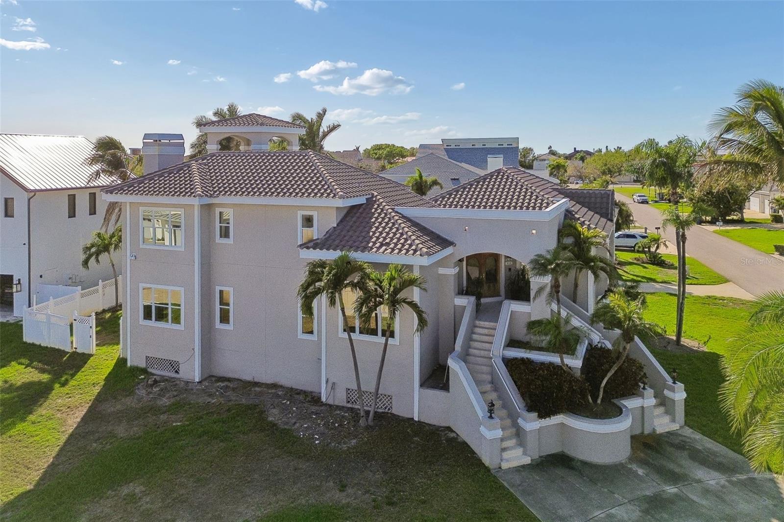 TIERRA VERDE UNIT 1 4TH REP - Residential