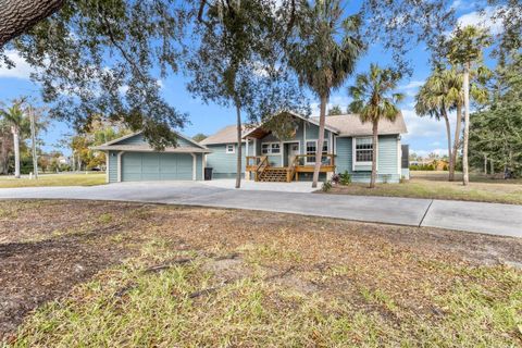 A home in HOMOSASSA