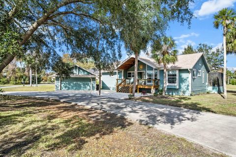 A home in HOMOSASSA