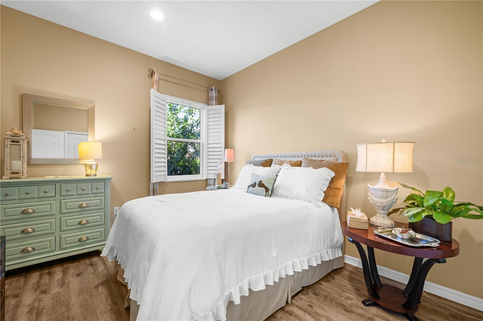WISTERIA PARK - Residential