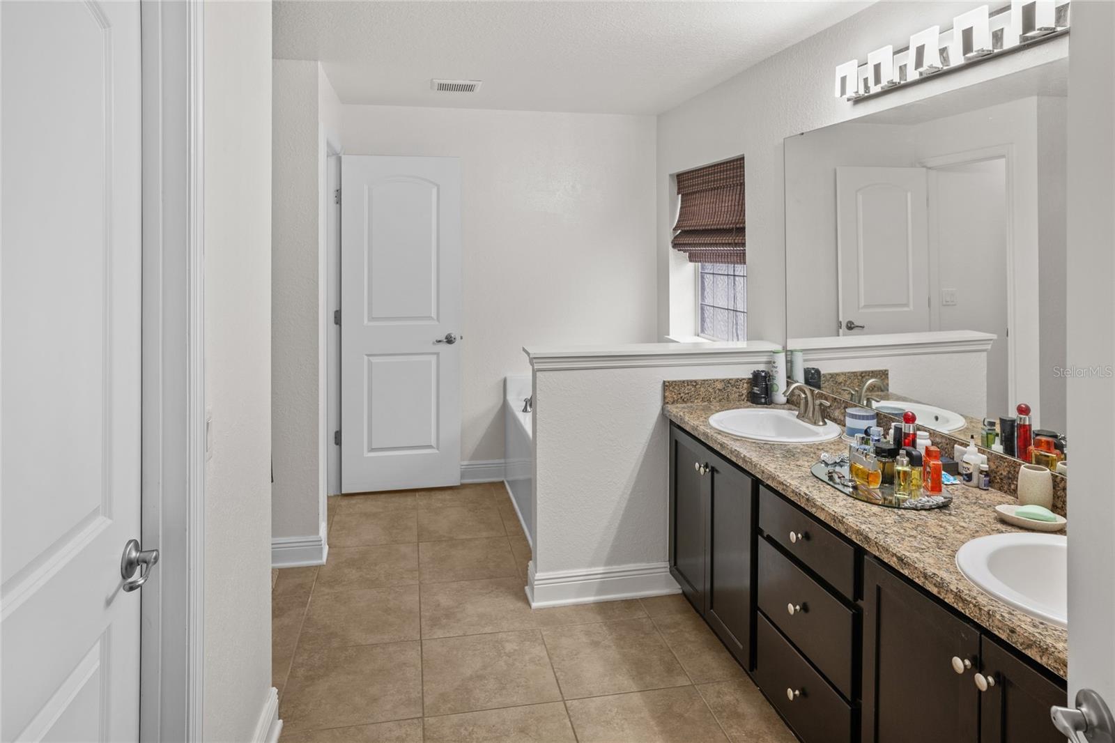 ASBEL ESTATES - Residential