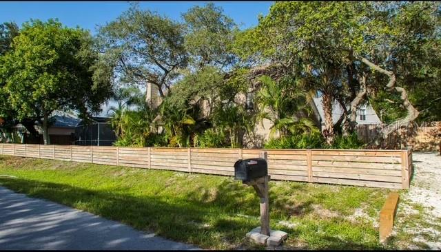 PHILLIPPI CREST - Residential
