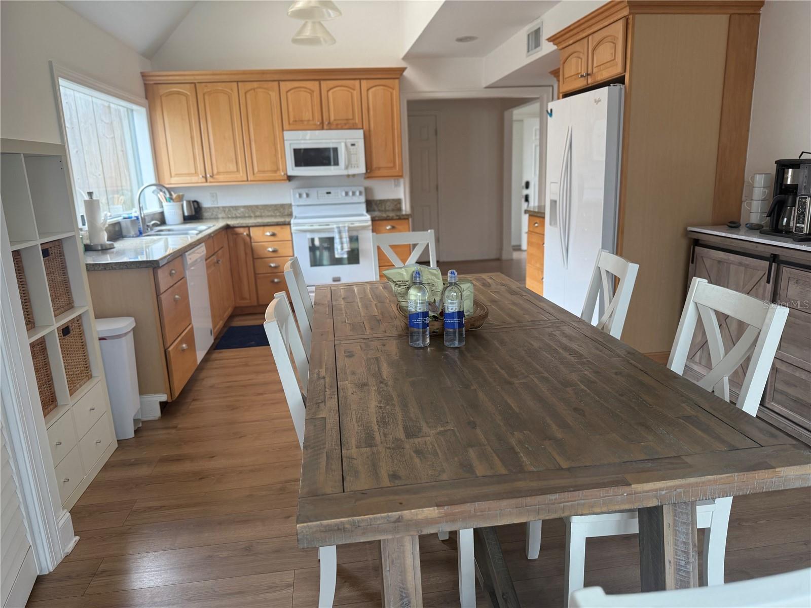 PHILLIPPI CREST - Residential