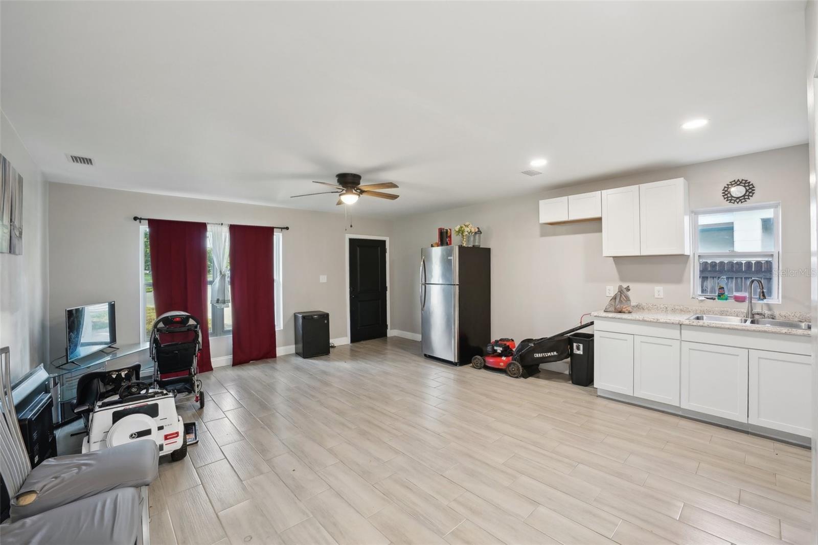 INWOOD - Residential Income