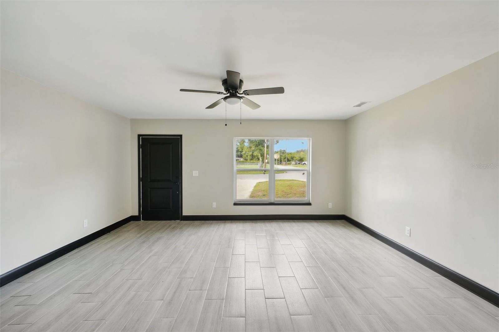 INWOOD - Residential Income