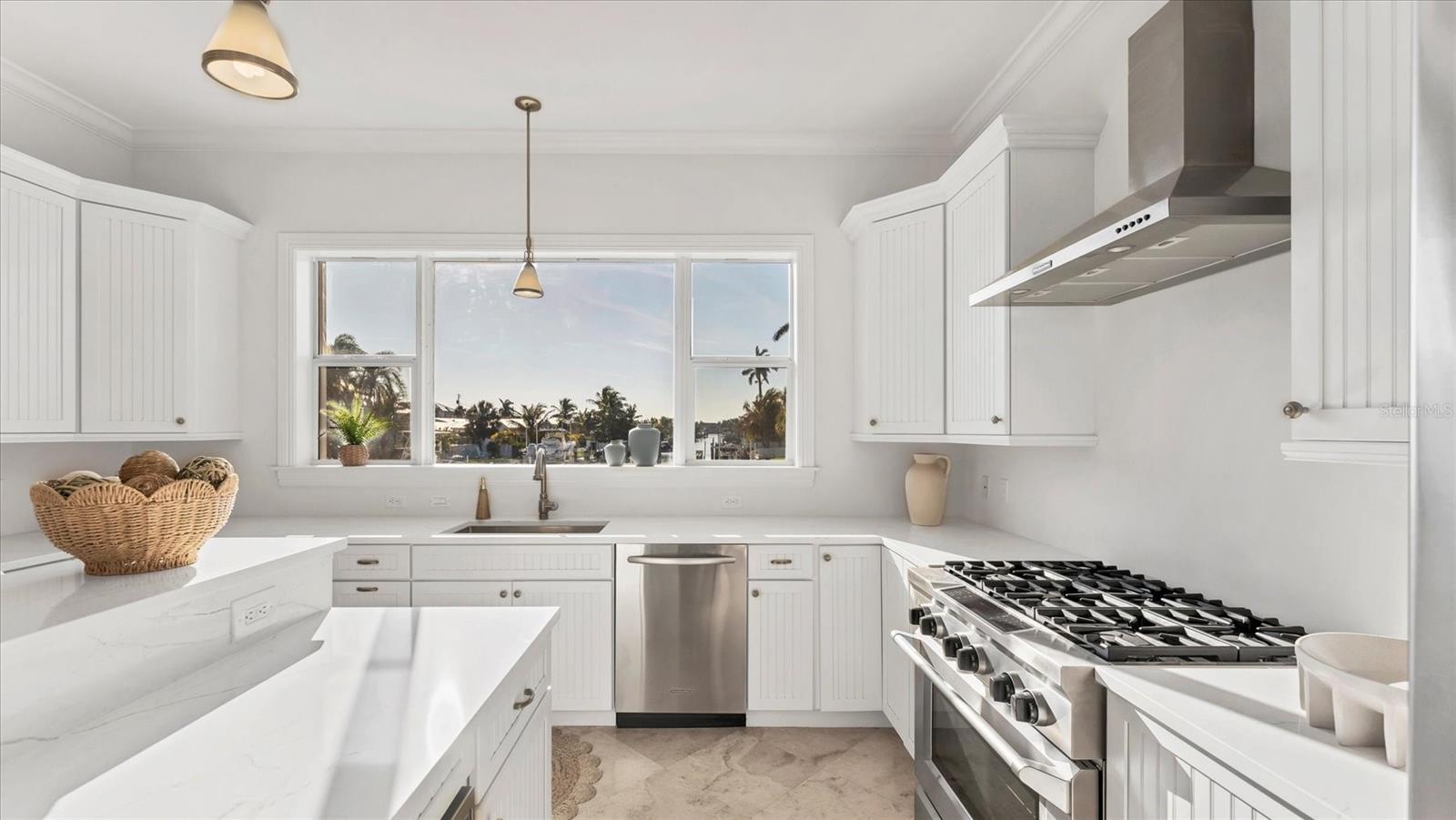 KEY ROYALE 7TH ADD - Residential