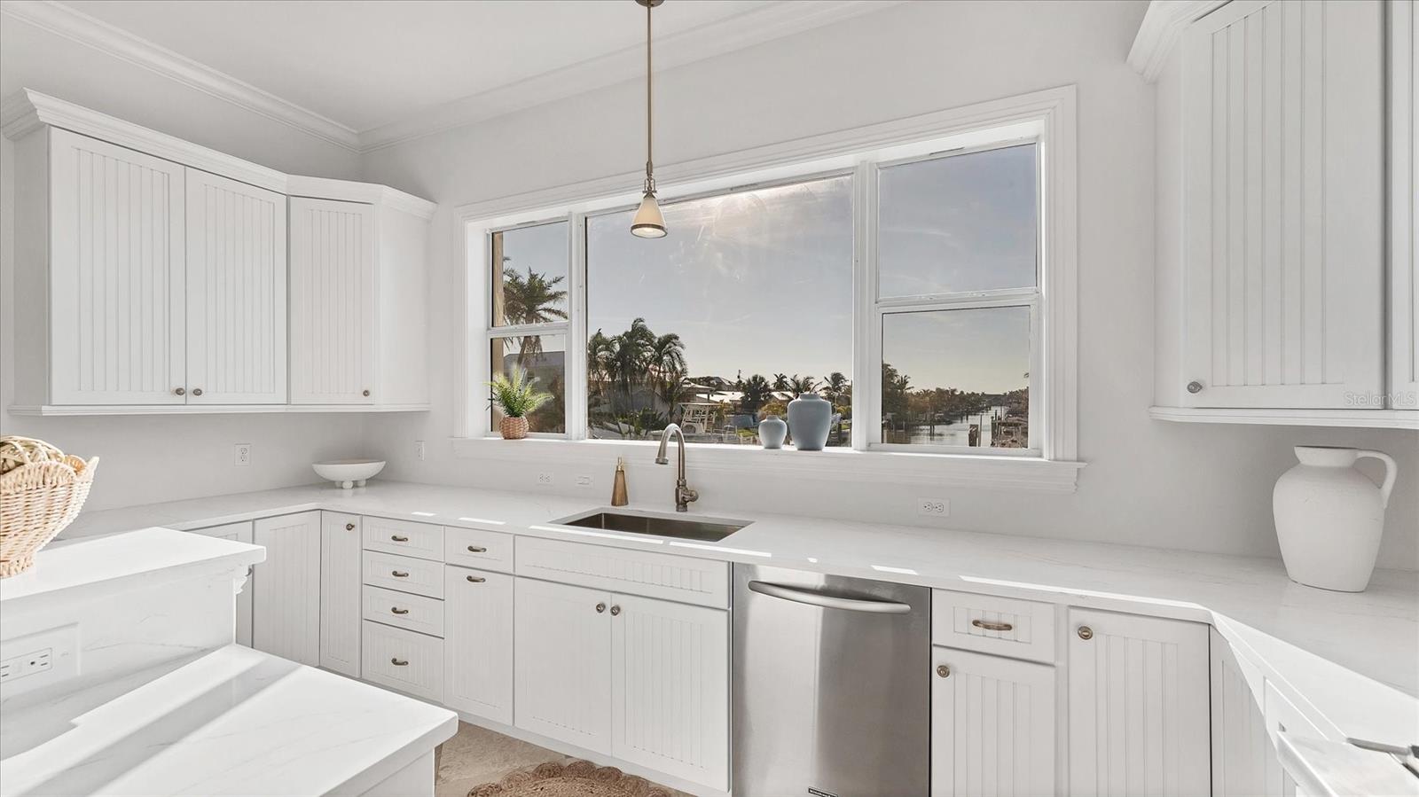 KEY ROYALE 7TH ADD - Residential