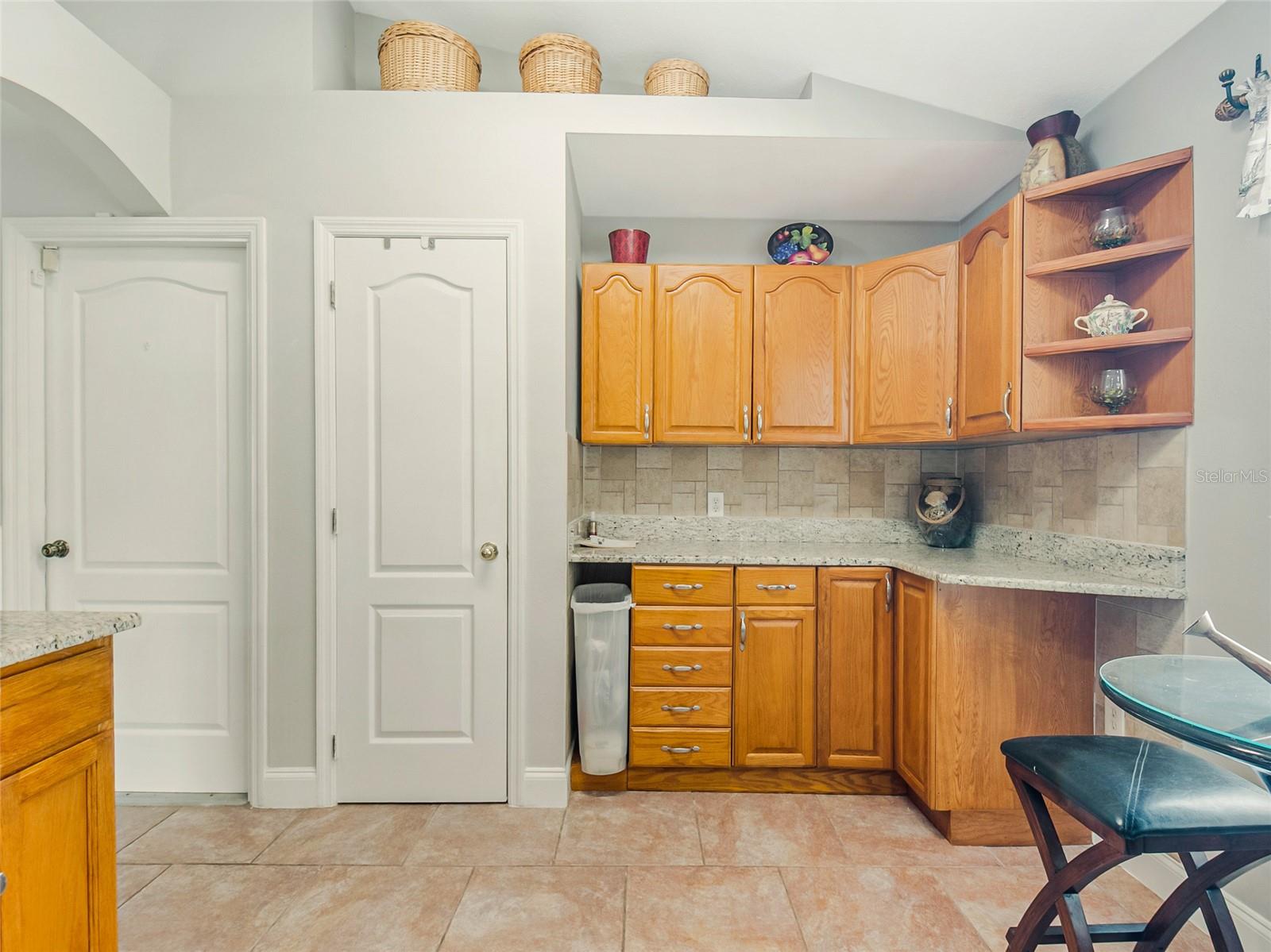 PERSHING HEIGHTS - Residential