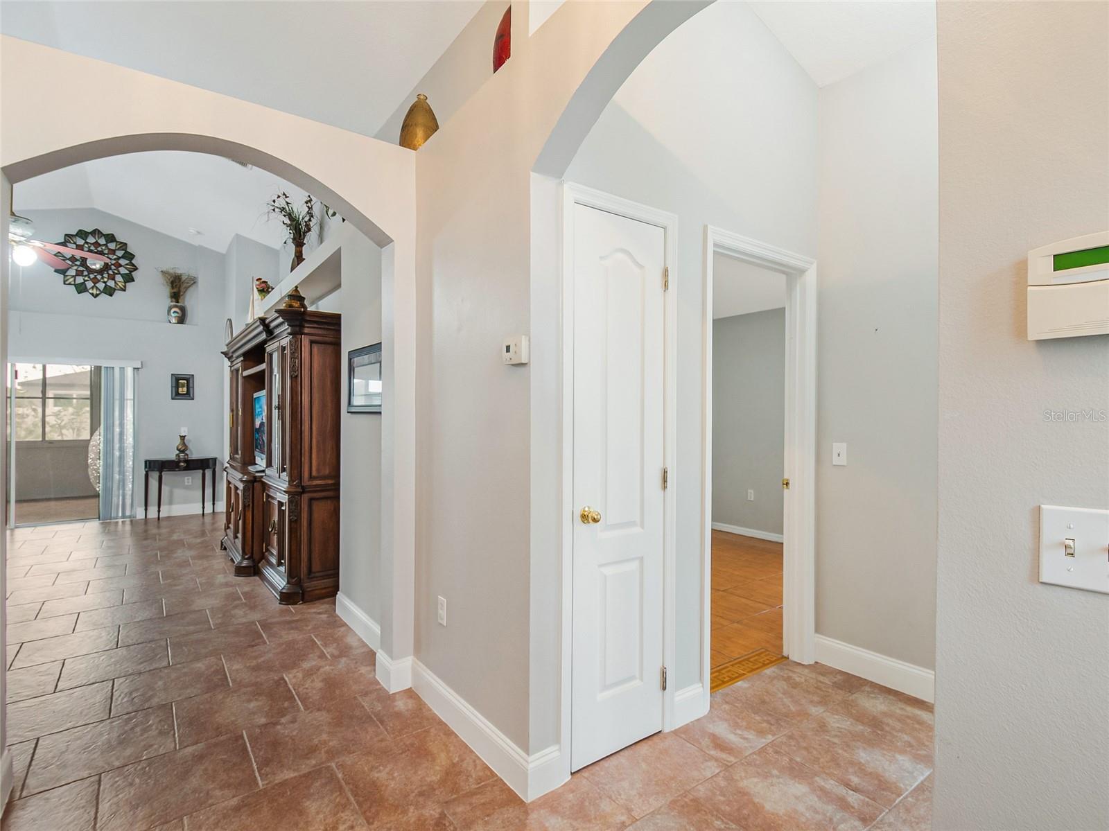 PERSHING HEIGHTS - Residential