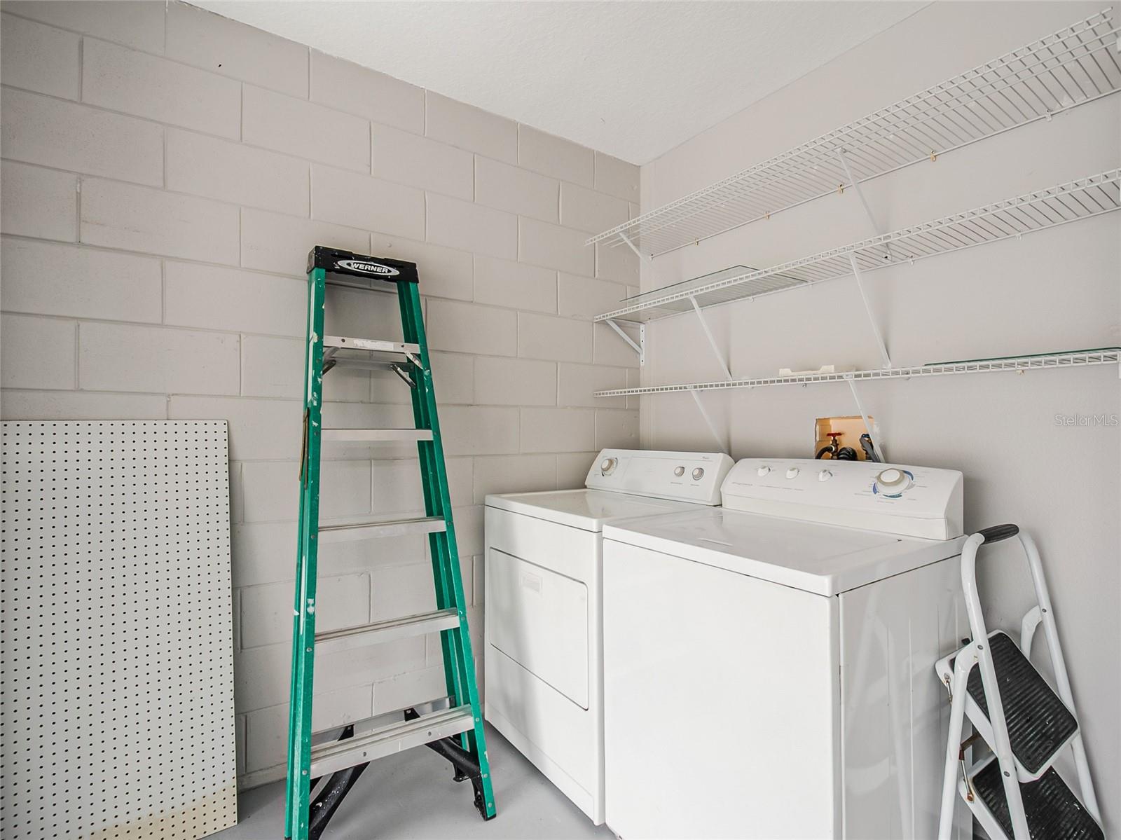 PERSHING HEIGHTS - Residential