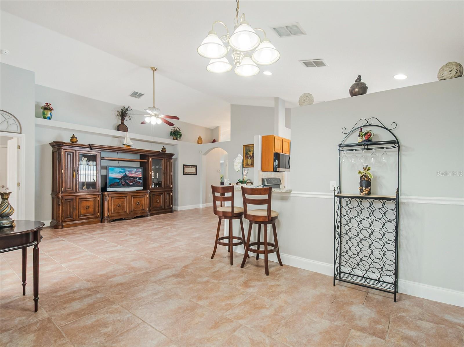 PERSHING HEIGHTS - Residential