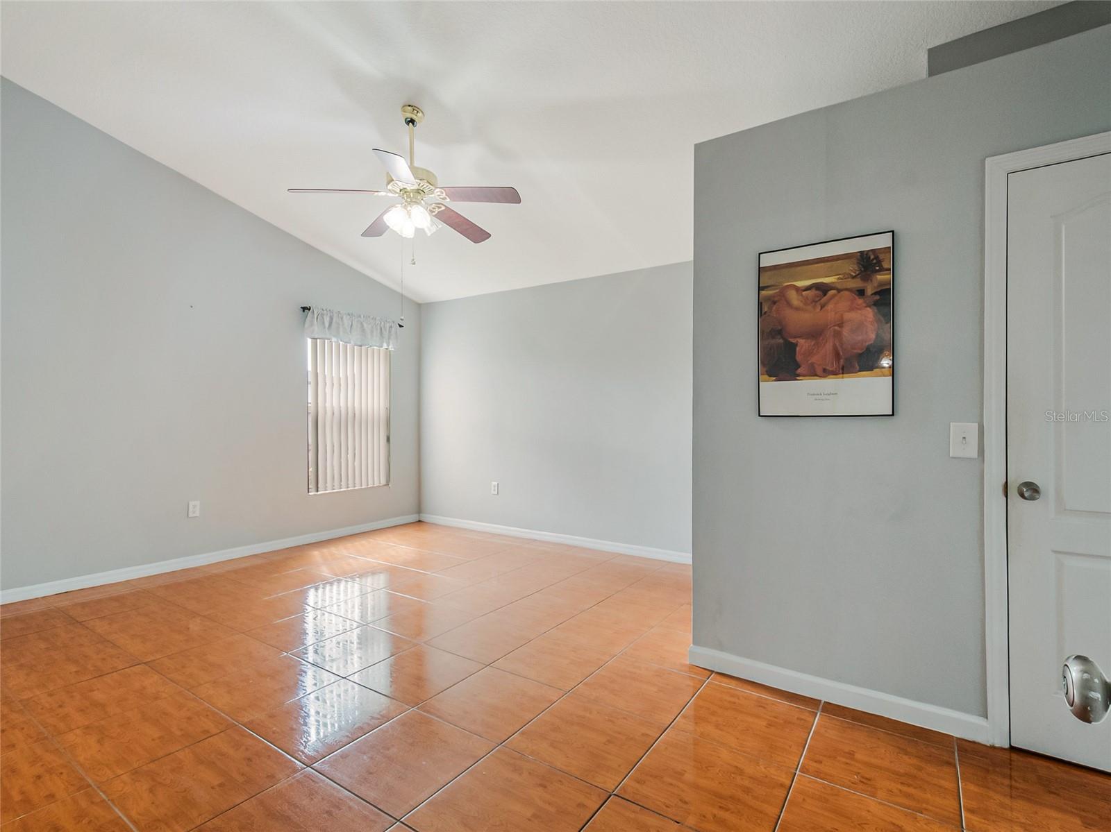 PERSHING HEIGHTS - Residential