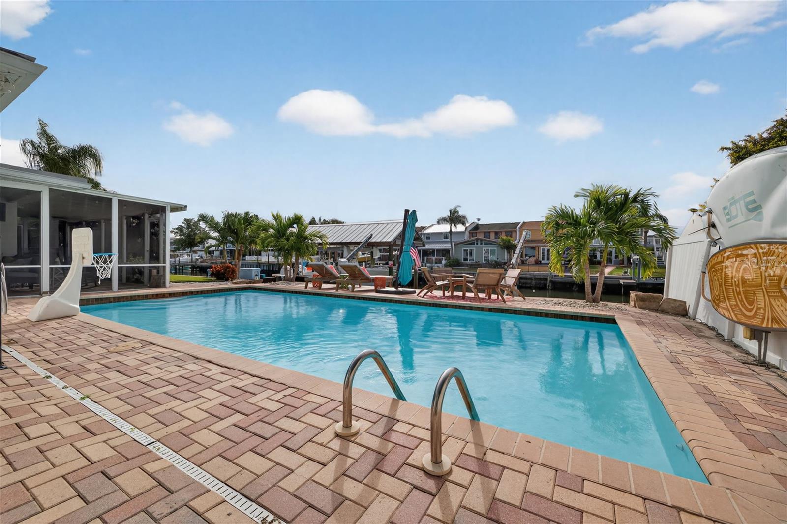 BAY CREST PARK - Residential