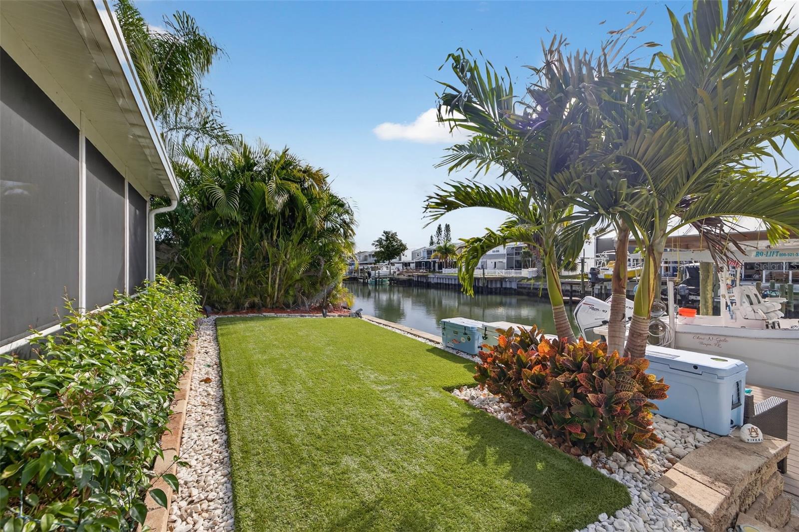 BAY CREST PARK - Residential