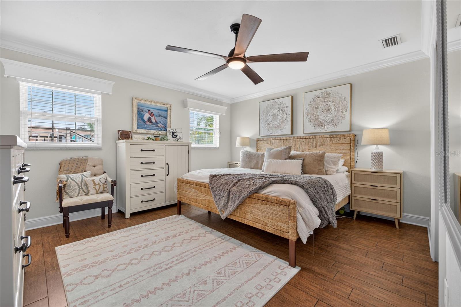 BAY CREST PARK - Residential