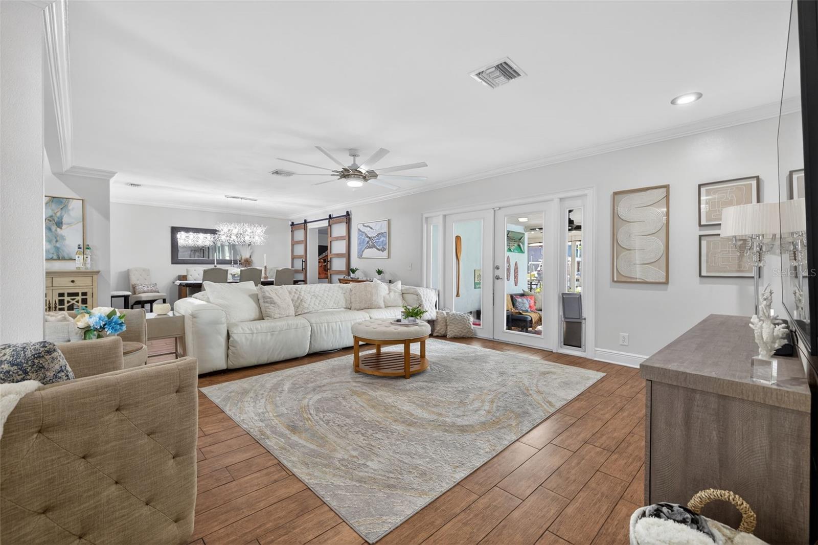 BAY CREST PARK - Residential