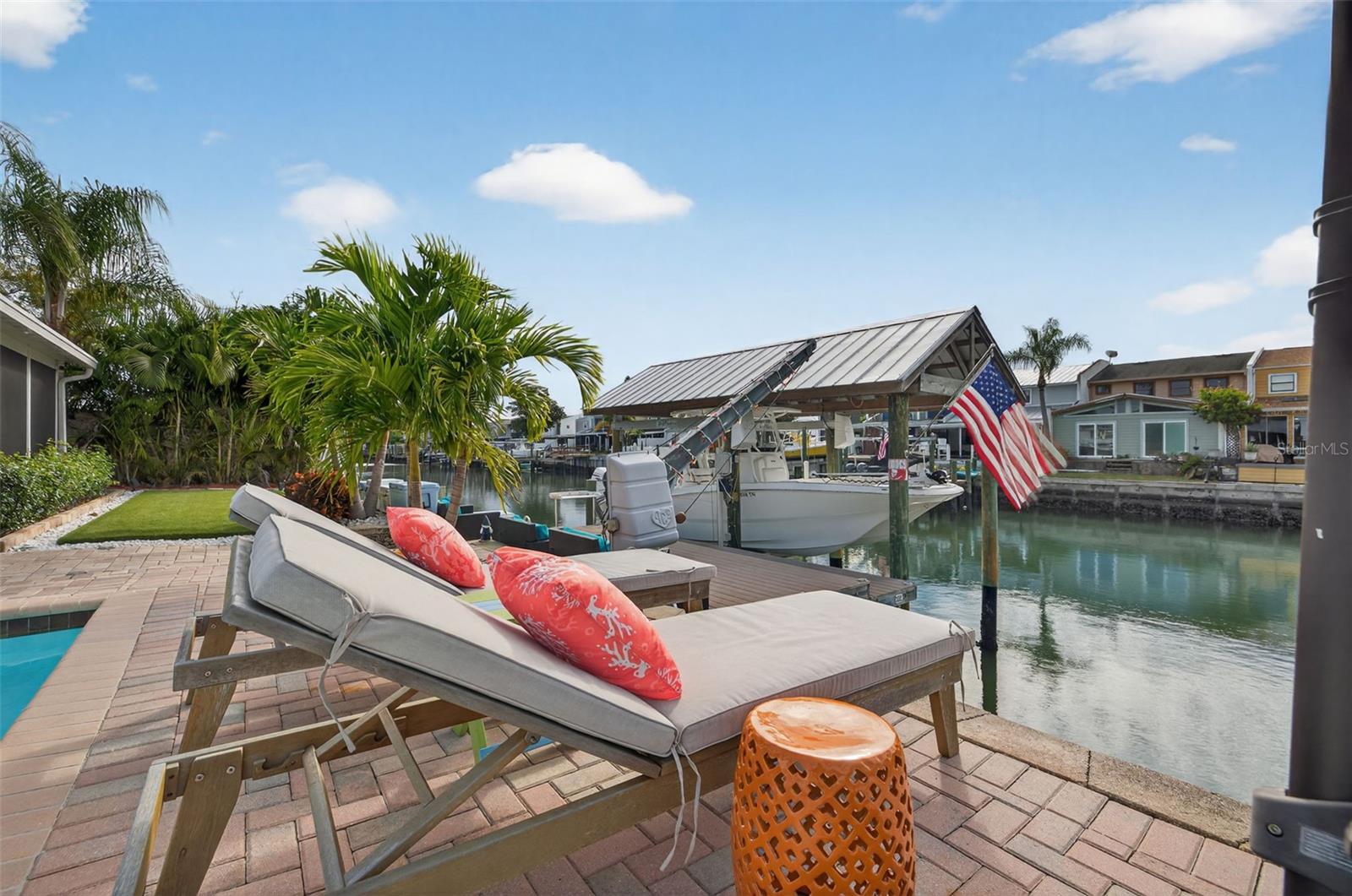 BAY CREST PARK - Residential