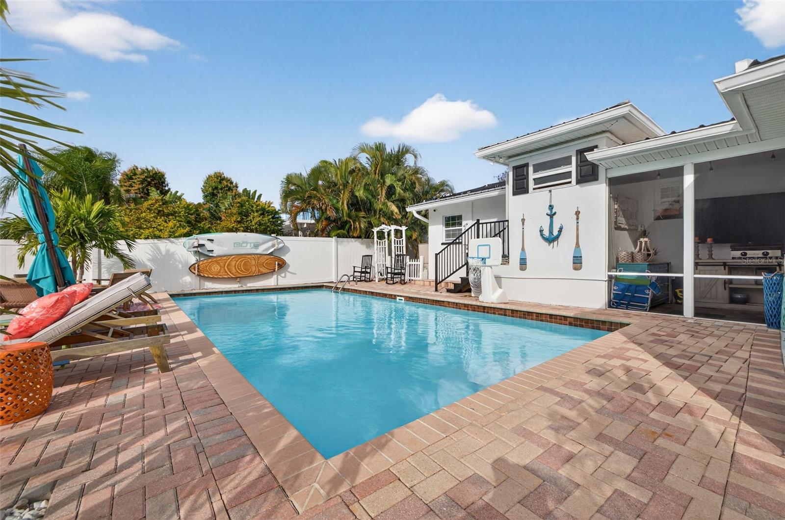 BAY CREST PARK - Residential