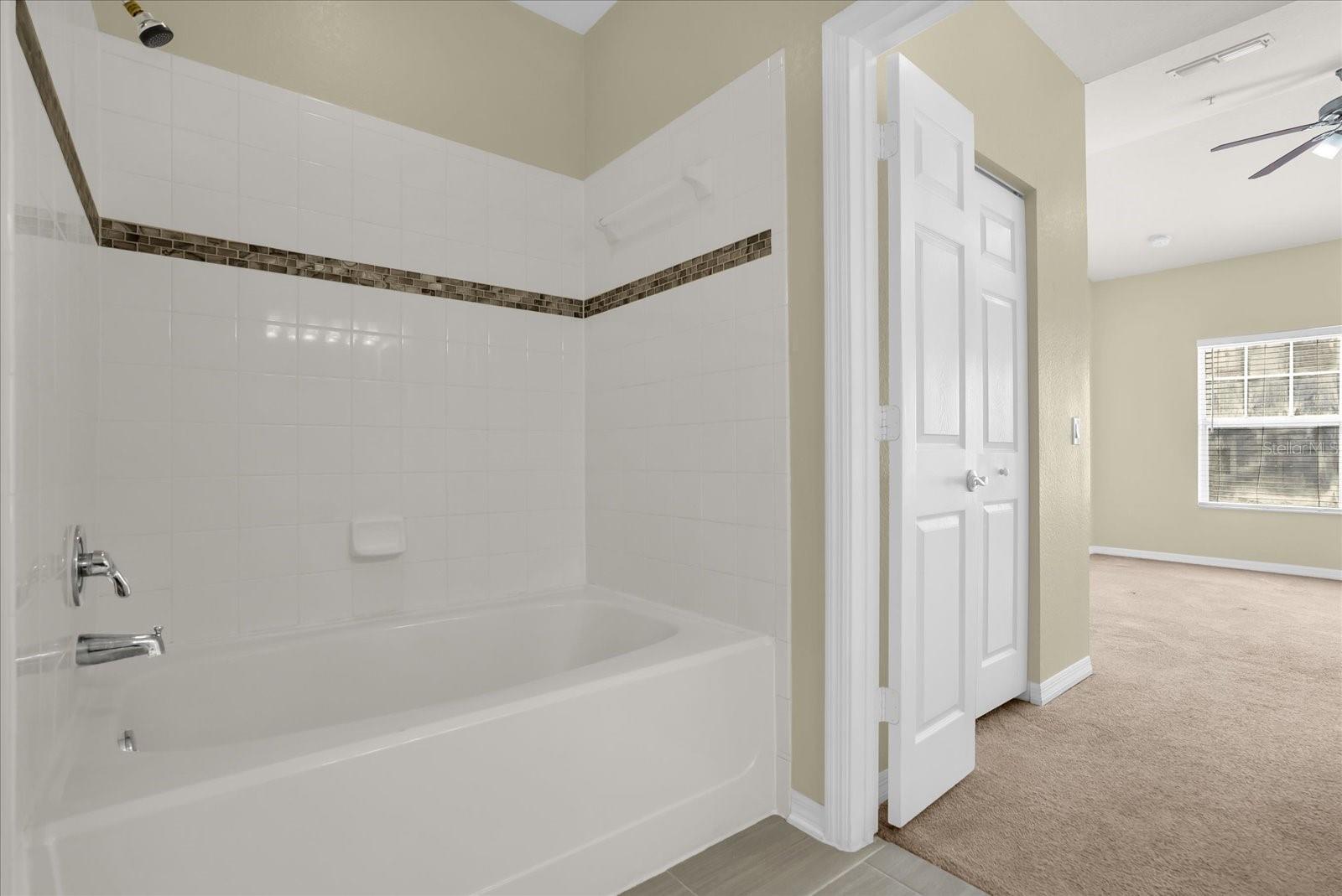 ESTATES/PK CENTRAL CONDO - Residential