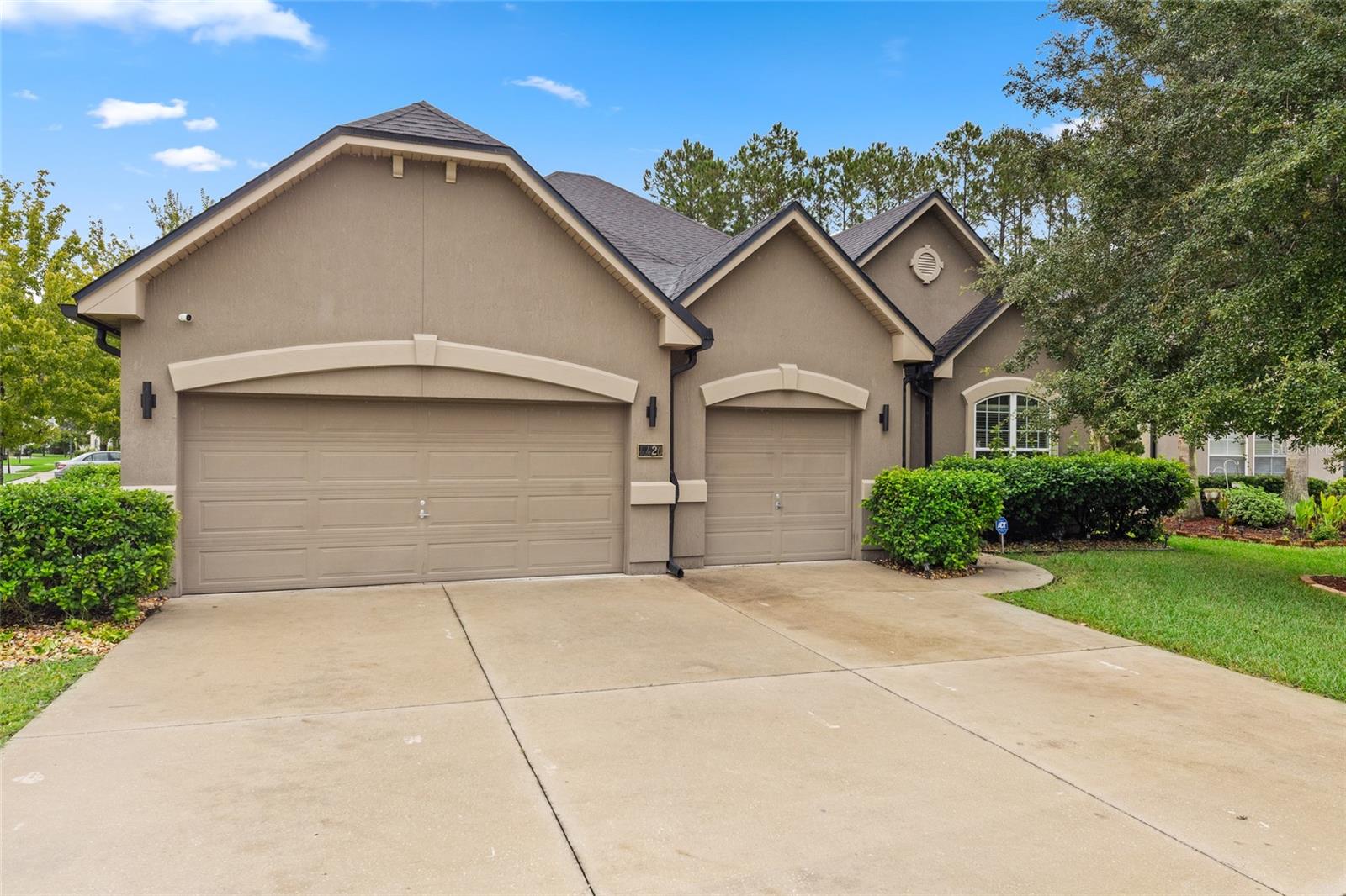 4420 CASTLE PALM COURT