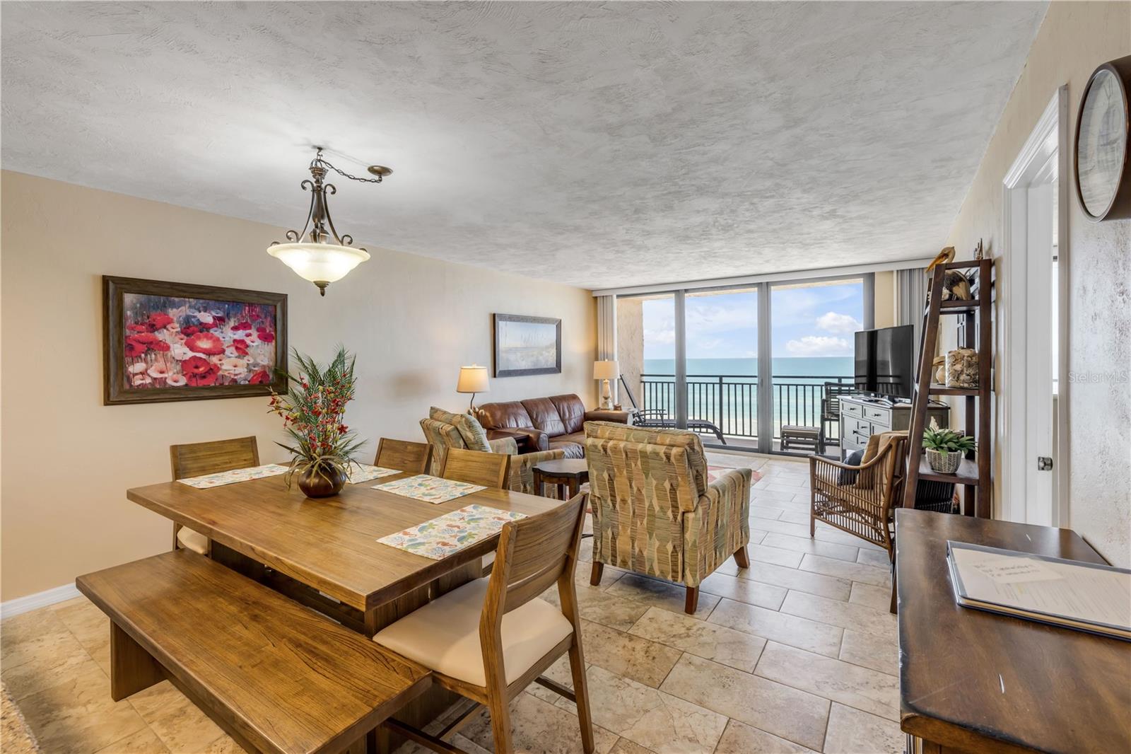 MOONTIDE CONDO - Residential