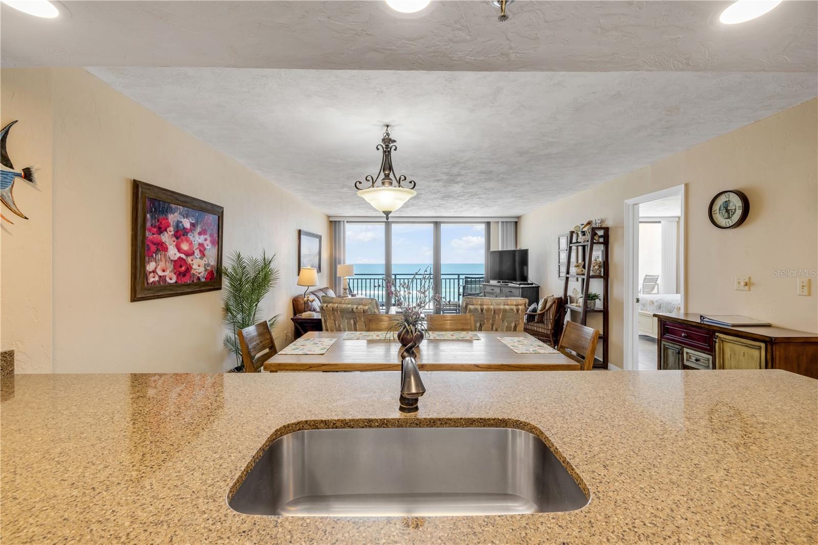 MOONTIDE CONDO - Residential