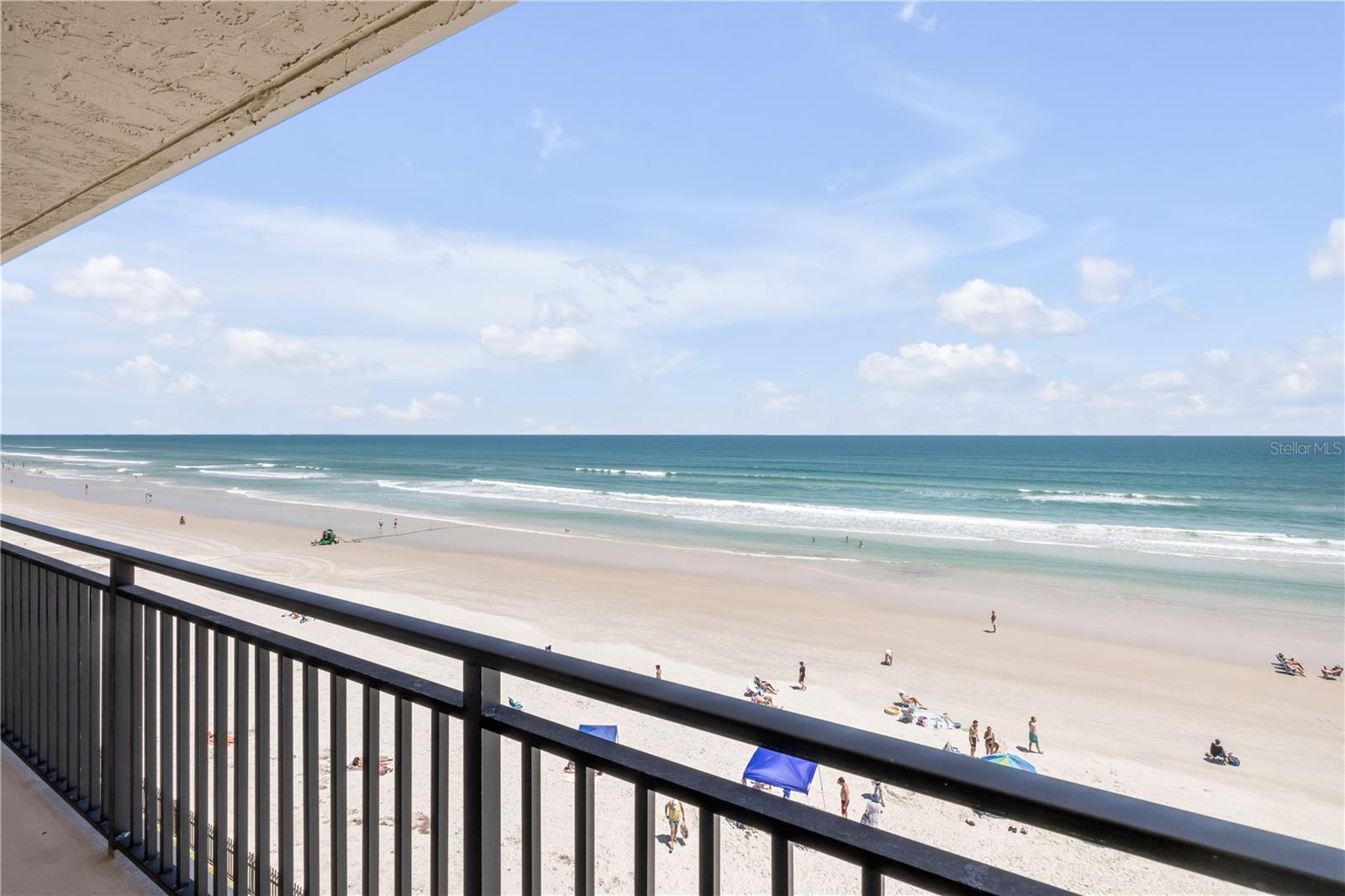 MOONTIDE CONDO - Residential