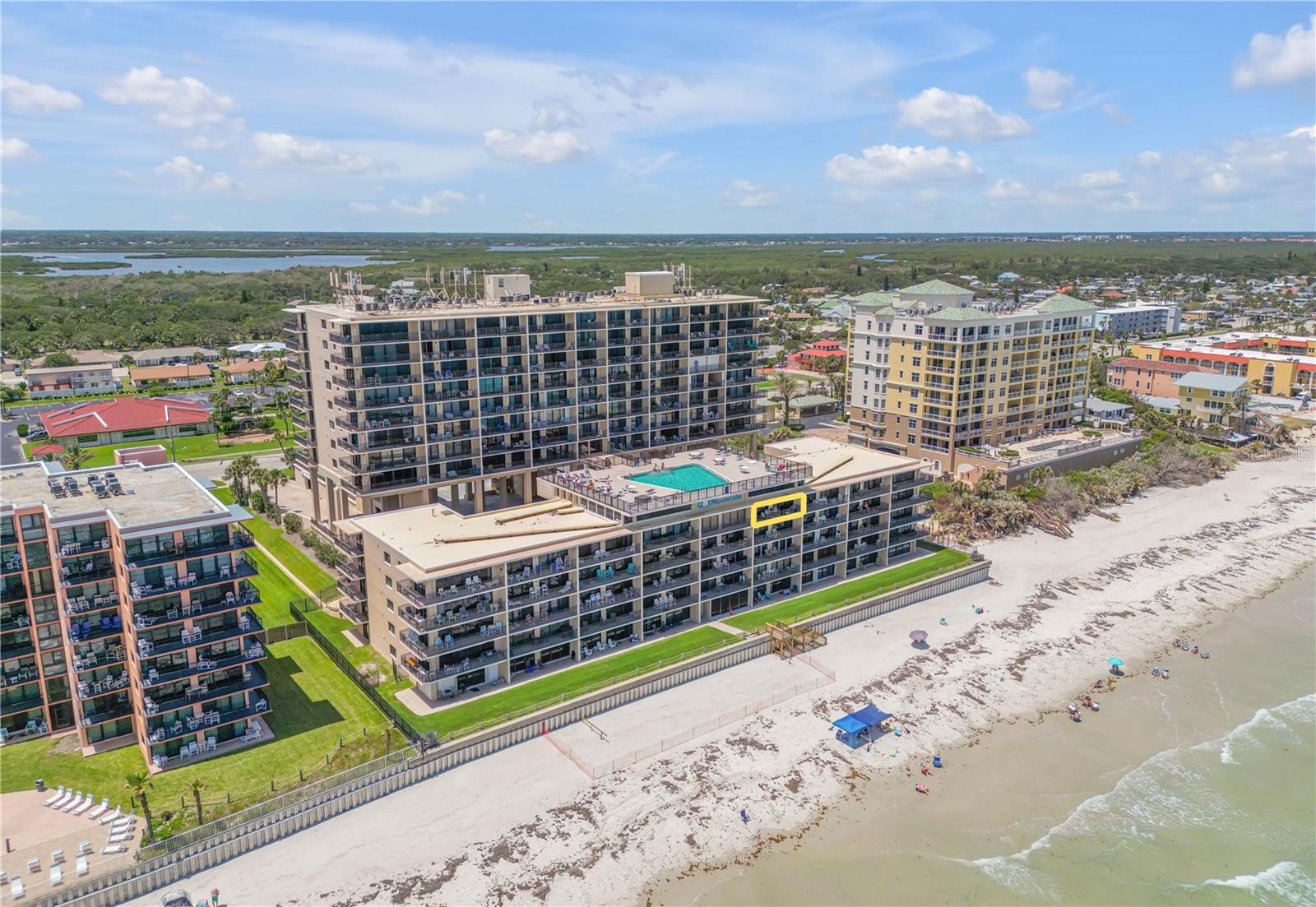 MOONTIDE CONDO - Residential