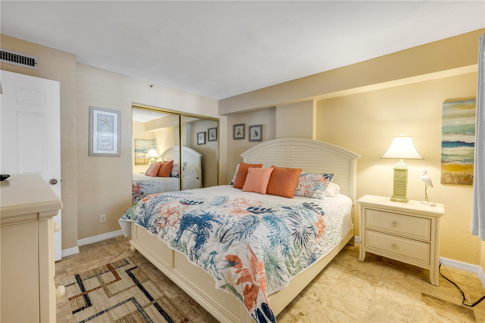 MOONTIDE CONDO - Residential