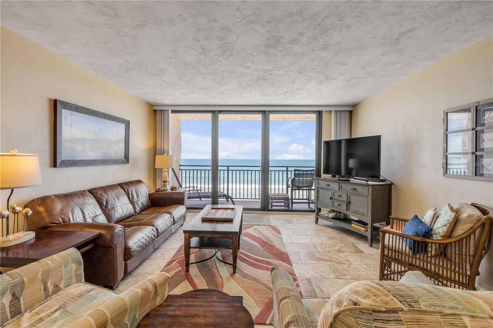 MOONTIDE CONDO - Residential