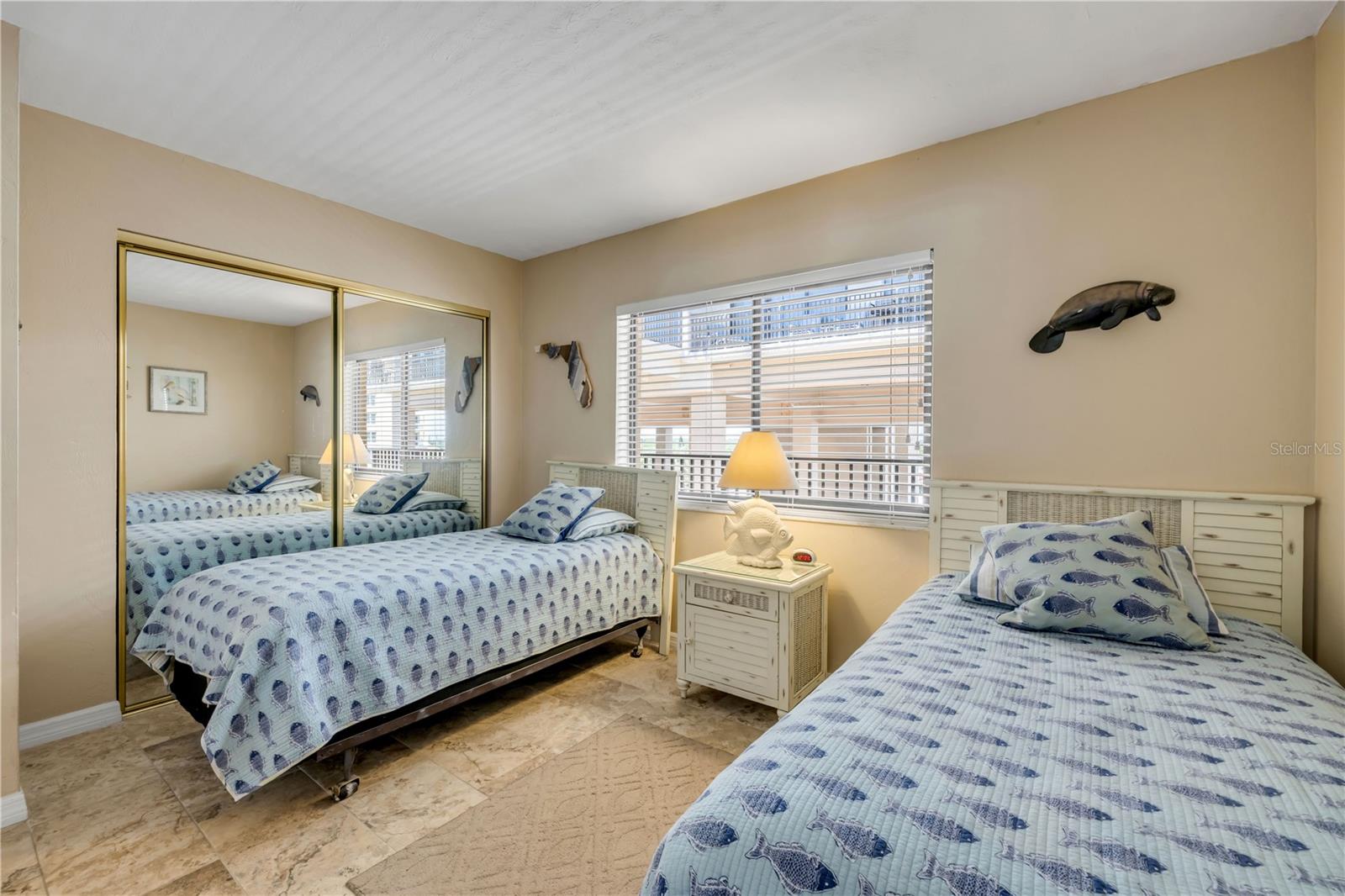 MOONTIDE CONDO - Residential