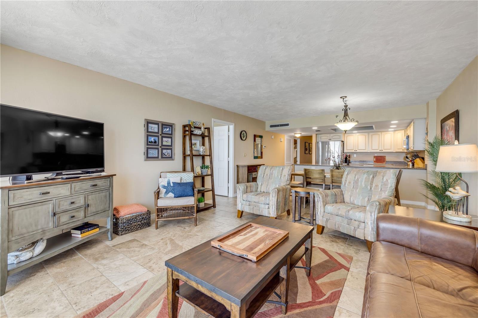 MOONTIDE CONDO - Residential