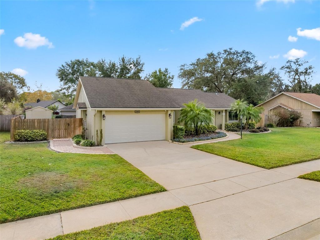 Photo of 109 Bantry Drive, Lake Mary, FL 32746 (MLS # O6372904)
