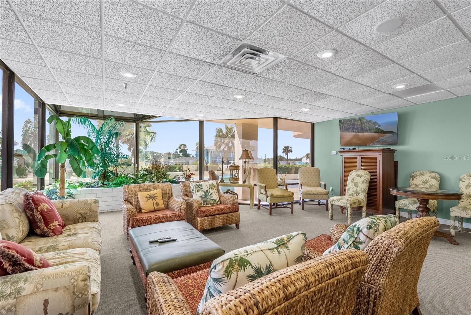 SAND DOLLAR CONDO - Residential