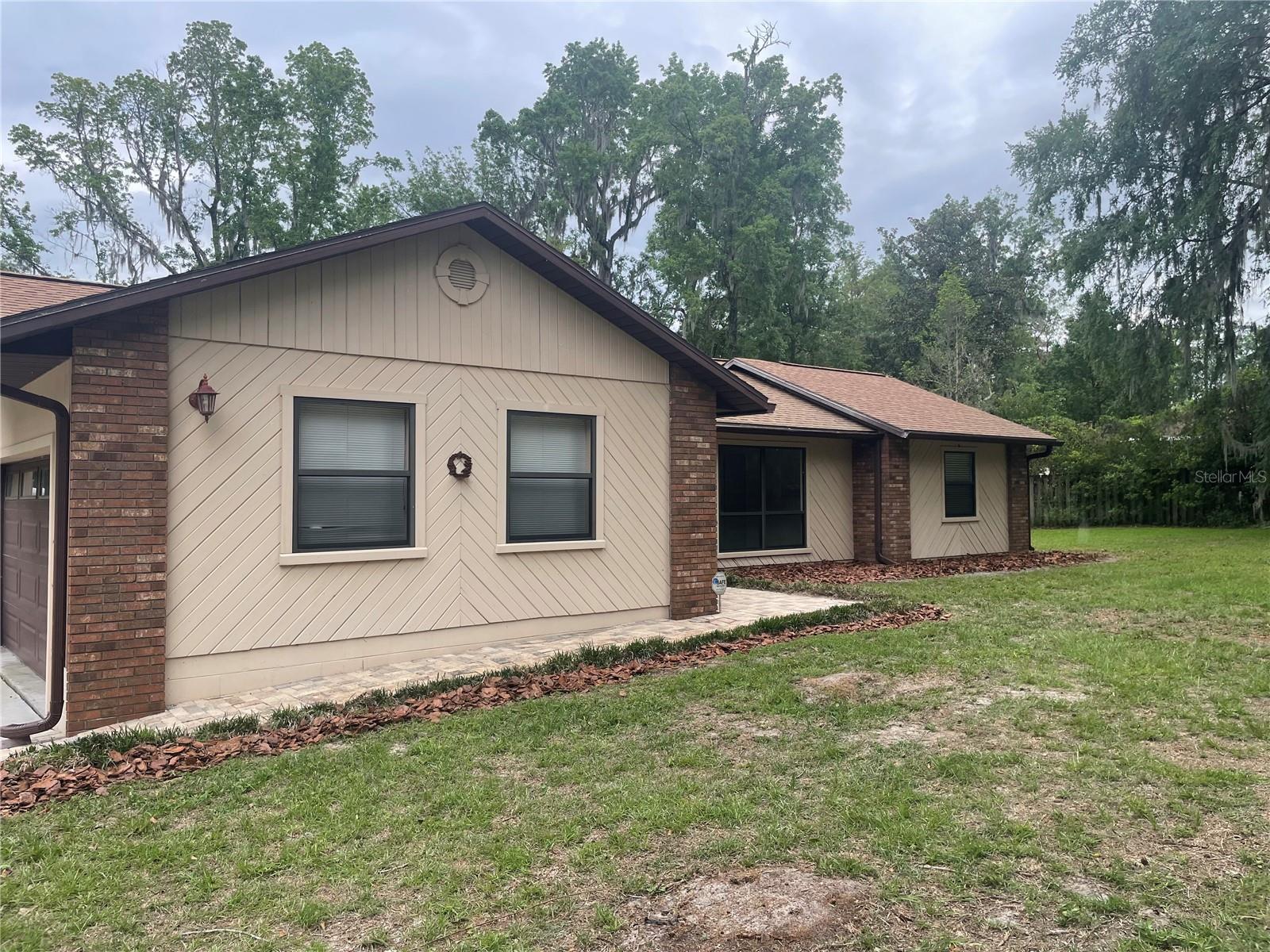 2421 NW 106TH DRIVE