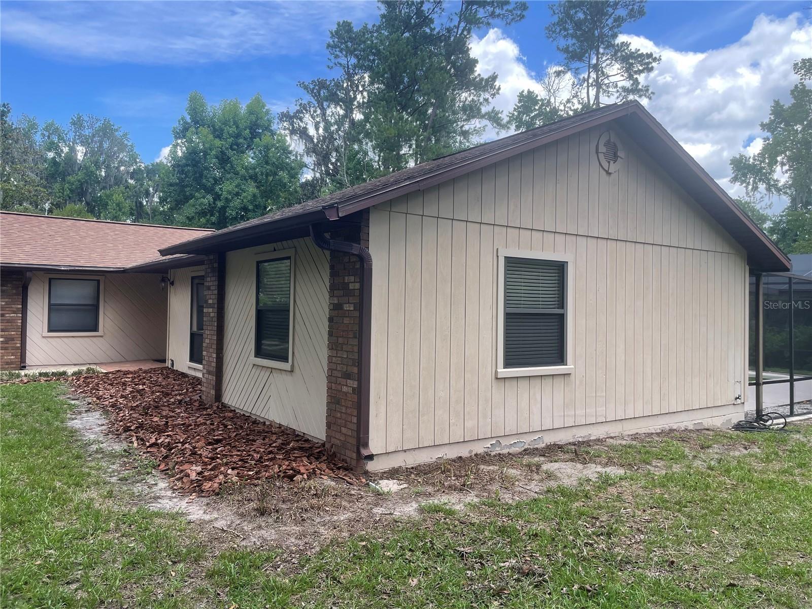 2421 NW 106TH DRIVE
