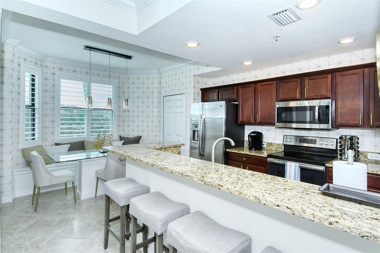LAKEWOOD NATIONAL - Residential Lease