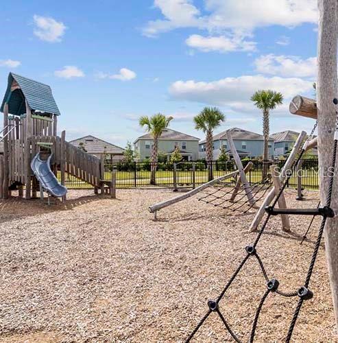 STOREY PK-PCL L PH 2 - Residential Lease