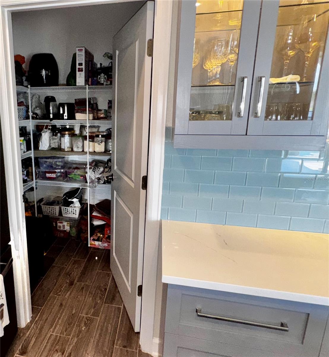 STOREY PK-PCL L PH 2 - Residential Lease