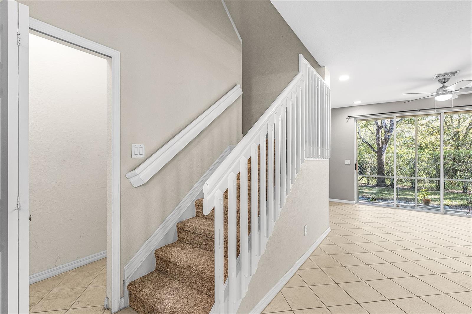 COLONNADE/FORUM - Residential