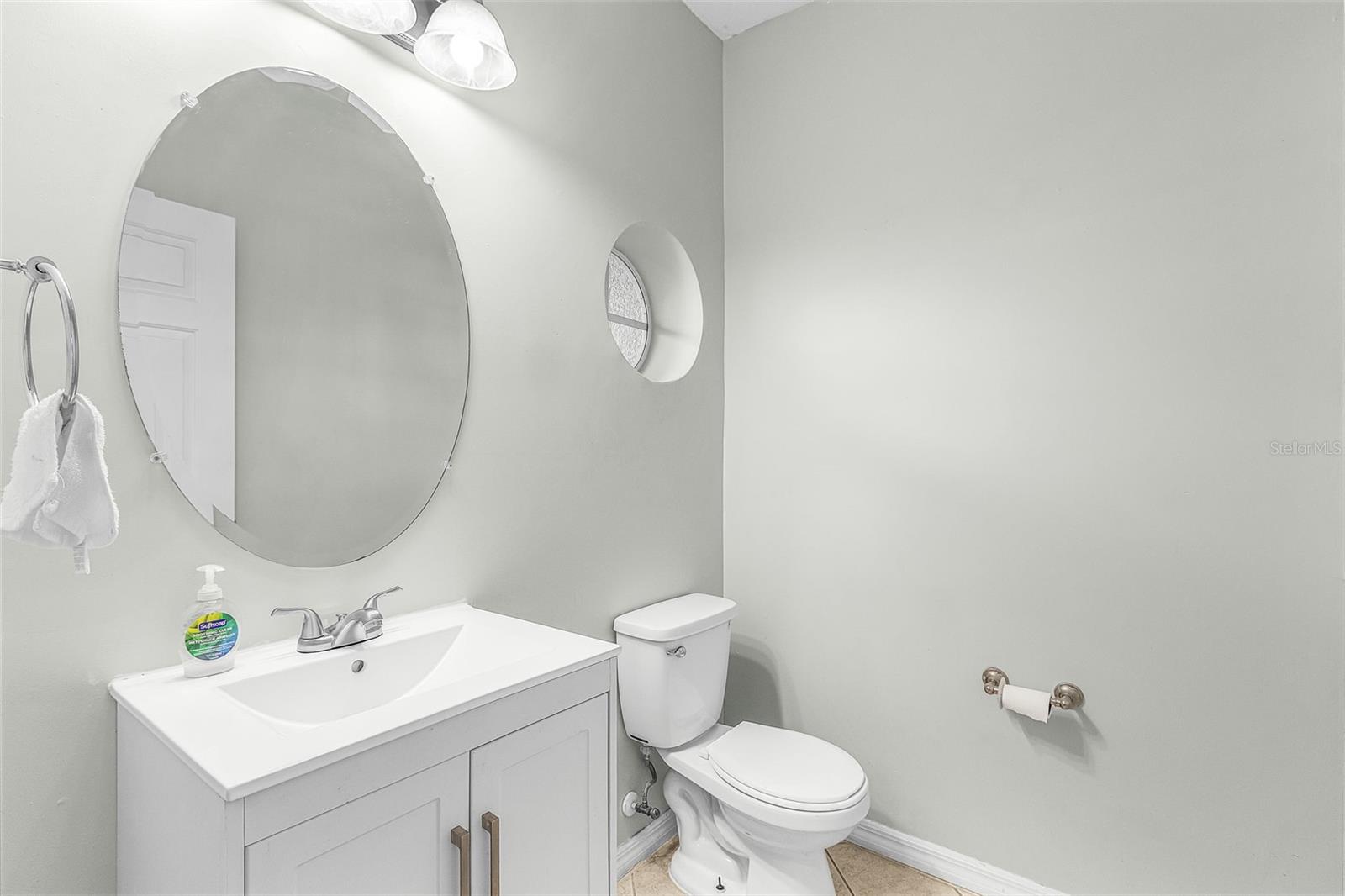 COLONNADE/FORUM - Residential