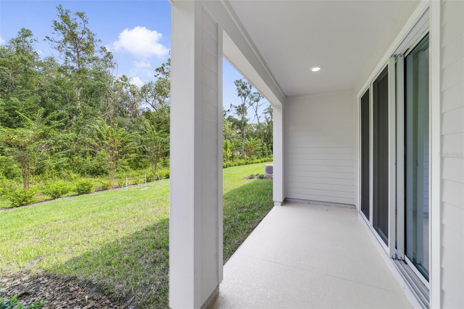 TOWNS AT GREENLEAF - Residential