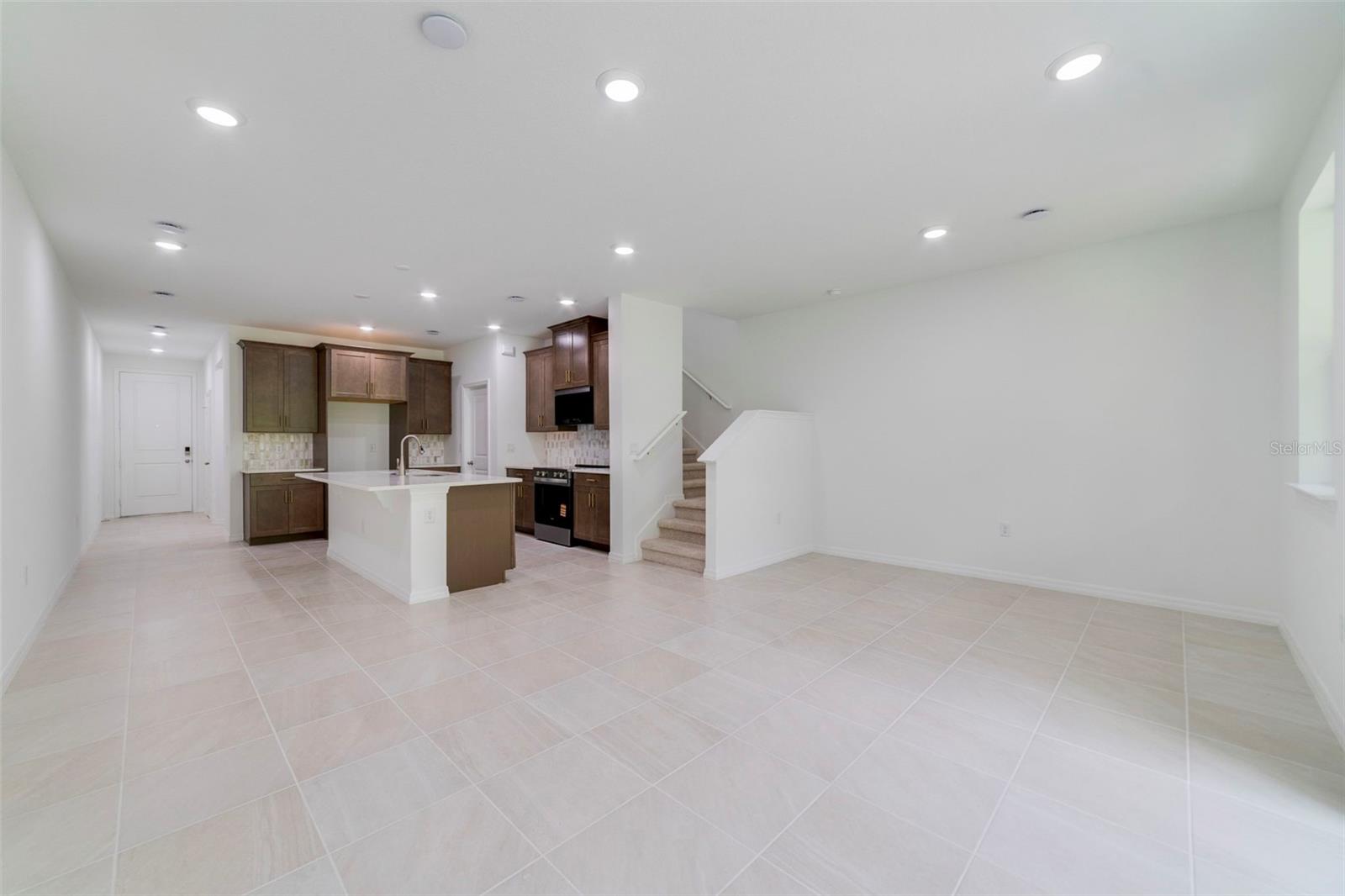 TOWNS AT GREENLEAF - Residential
