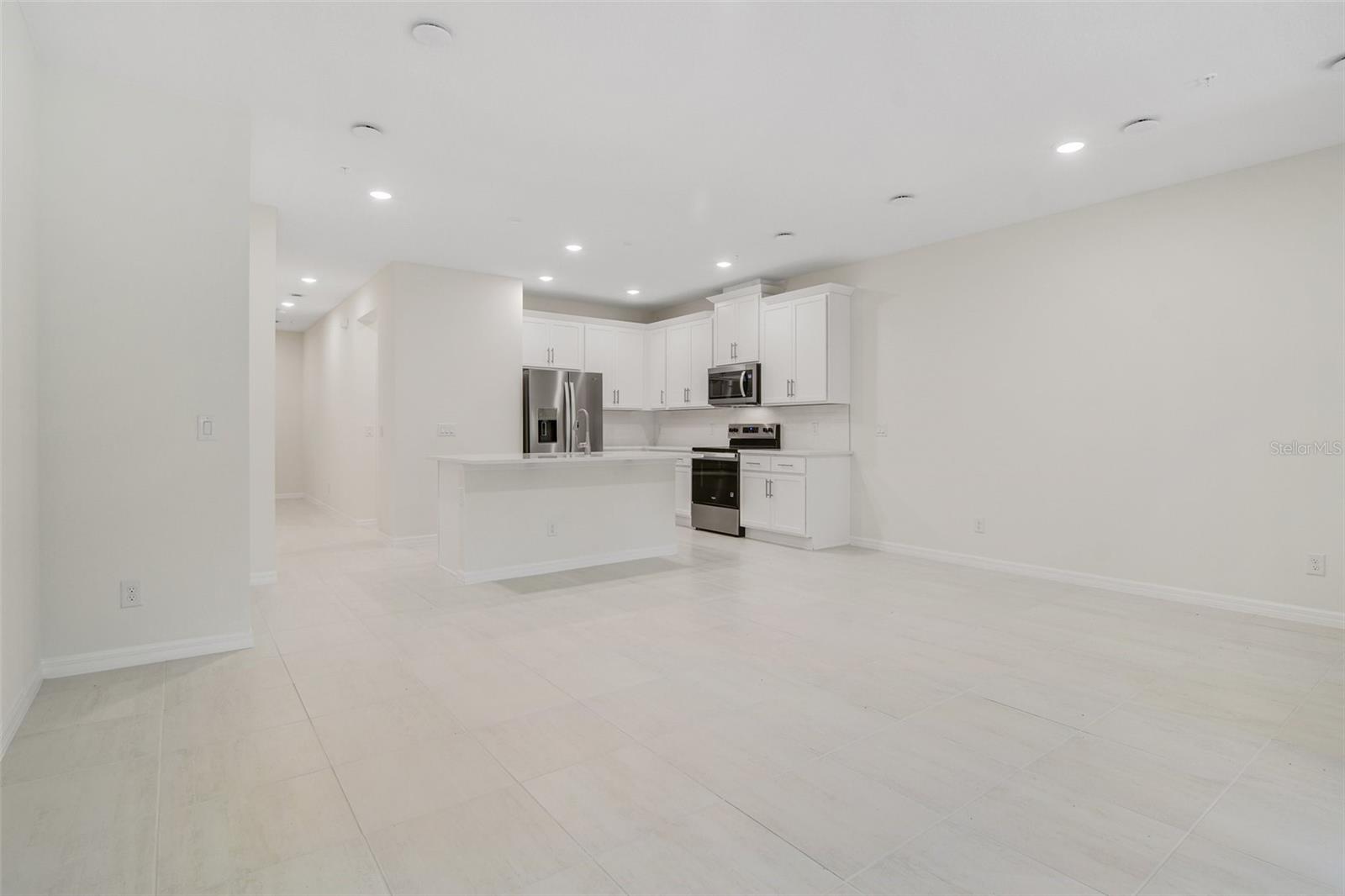TOWNS AT GREENLEAF - Residential