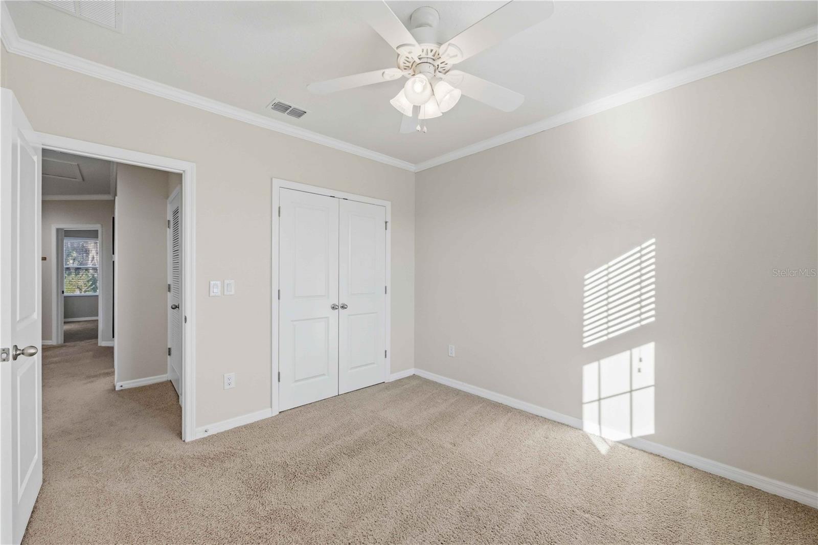 BAYTOWN SQUARE - Residential