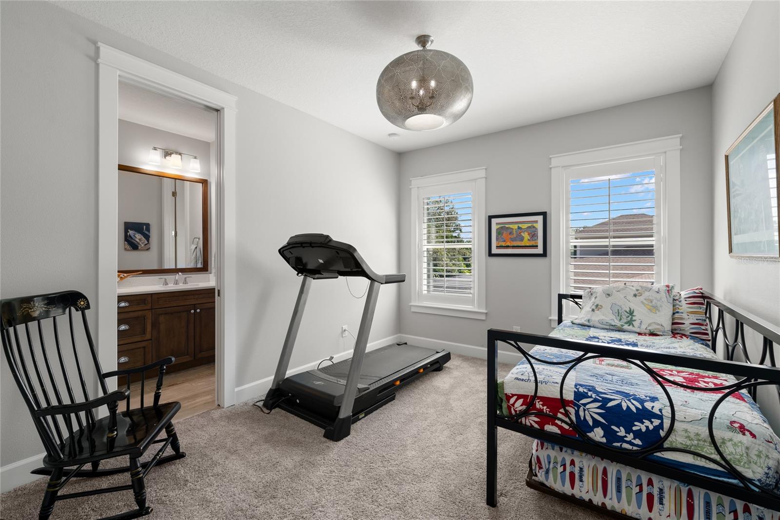 WEST SHORE CREST - Residential