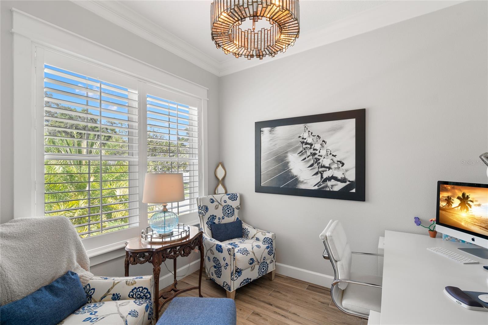 WEST SHORE CREST - Residential